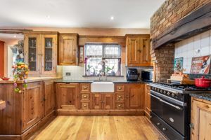 Photo 24- click for photo gallery